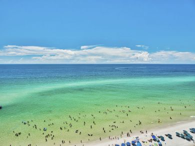 Penthouse Four Bedroom Vacation Condo in Destin.