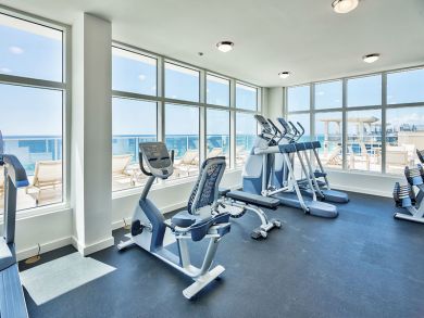 Penthouse Four Bedroom Vacation Condo in Destin.