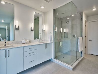 Penthouse Four Bedroom Vacation Condo in Destin.