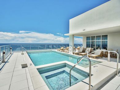 Penthouse Four Bedroom Vacation Condo in Destin.