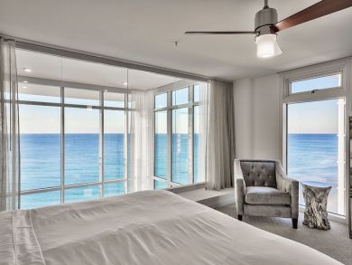 Penthouse Four Bedroom Vacation Condo in Destin.