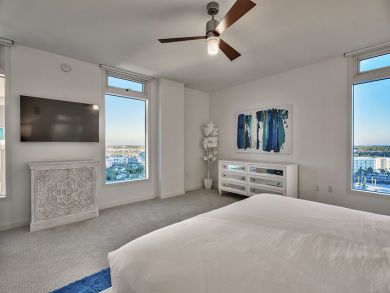 Penthouse Four Bedroom Vacation Condo in Destin.