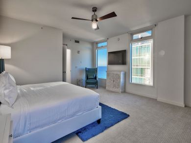 Penthouse Four Bedroom Vacation Condo in Destin.