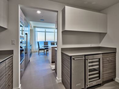 Penthouse Four Bedroom Vacation Condo in Destin.