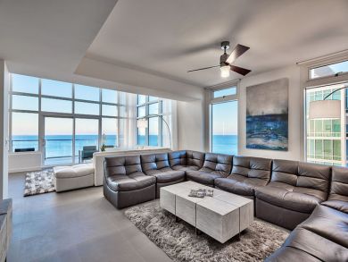 Penthouse Four Bedroom Vacation Condo in Destin.