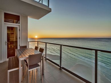 Penthouse Four Bedroom Vacation Condo in Destin.