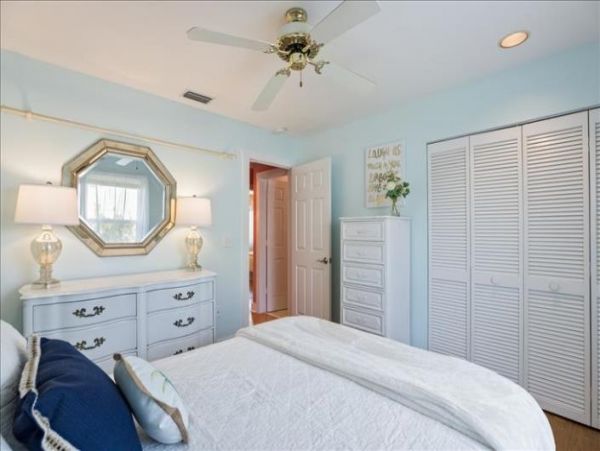 Anna Maria 3 Bedroom Cottage with Private Pool