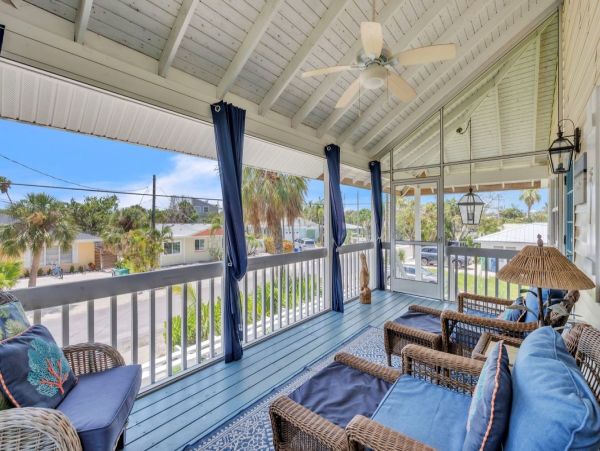 Anna Maria 3 Bedroom Cottage with Private Pool