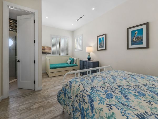 Private Collection  Cayman Island Vacation Home Sleeps 12 Guests
