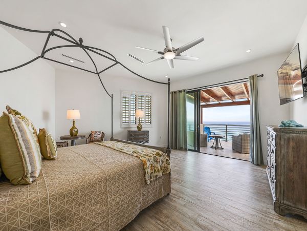 Private Collection  Cayman Island Vacation Home Sleeps 12 Guests