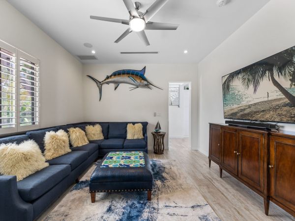Private Collection  Cayman Island Vacation Home Sleeps 12 Guests