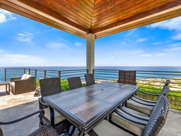 Private Collection  Cayman Island Vacation Home Sleeps 12 Guests
