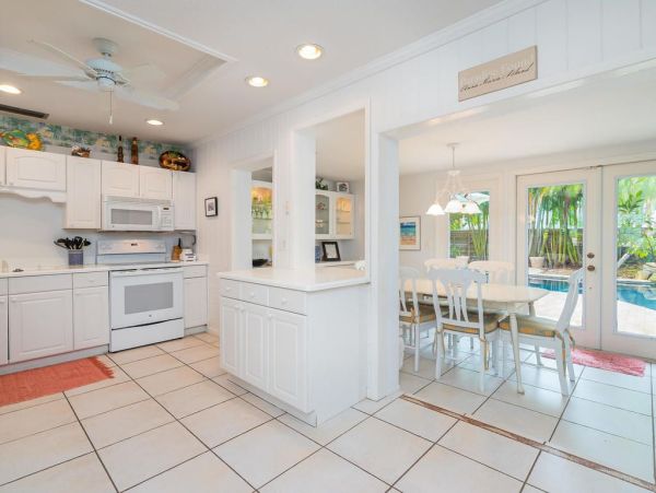 Stroll To Beach 3 Bedrooms Private Pool