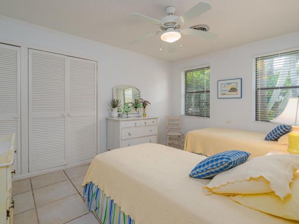 Stroll To Beach 3 Bedrooms Private Pool