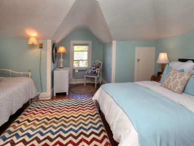 Three Bedroom Vacation Home in Santa Barbara