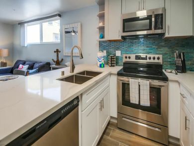 2 Bedroom San Diego Beach Vacation Condo Sleeps 5 Guests 2 Bedroom San Diego Beach Vacation Condo Sleeps 5 Guests