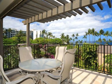 Wailea Vacation Beach Two Bedroom Condo Sleeps Six Guests