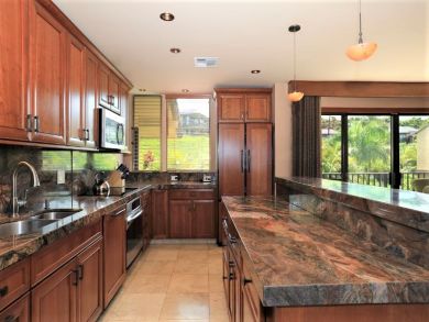 Wailea Vacation Beach Two Bedroom Condo Sleeps Six Guests