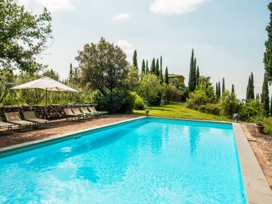 Beautiful Montalcino Vacation Villa Plus Guest House