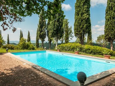 Beautiful Montalcino Vacation Villa Plus Guest House