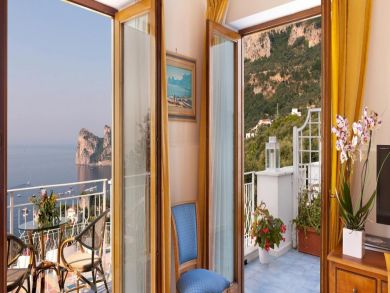 Walk to Beach 10 Bedrooms Vacation Home in Amalfi Coast