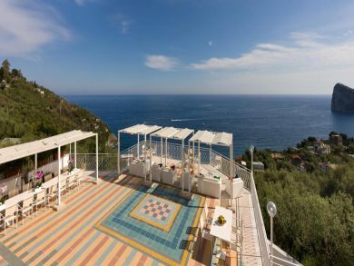 Walk to Beach 10 Bedrooms Vacation Home in Amalfi Coast