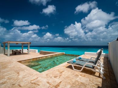 Bonaire Seven Bedroom Vacation Villa with Oceanfront Pool