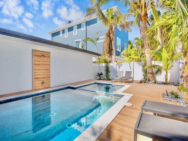 Bradenton Beach Beautifull One Bedroom Vacation Rental