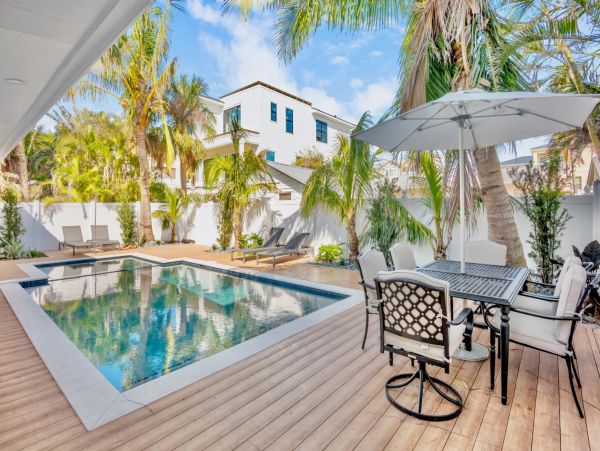 Bradenton Beach Beautifull One Bedroom Vacation Rental