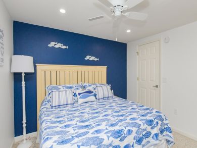 Walk to Beach Bradenton Vacation Condo Sleeps 4 Guest