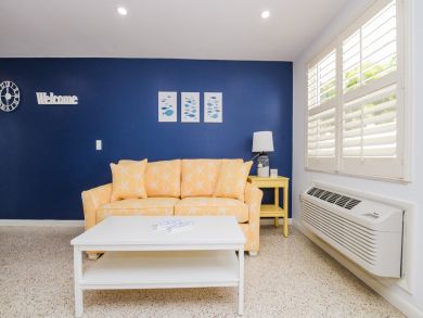 Walk to Beach Bradenton Vacation Condo Sleeps 4 Guest