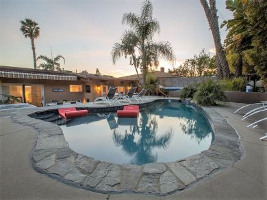 Few Steps to Beach Malibu Vacation Pool Home Sleeps 12