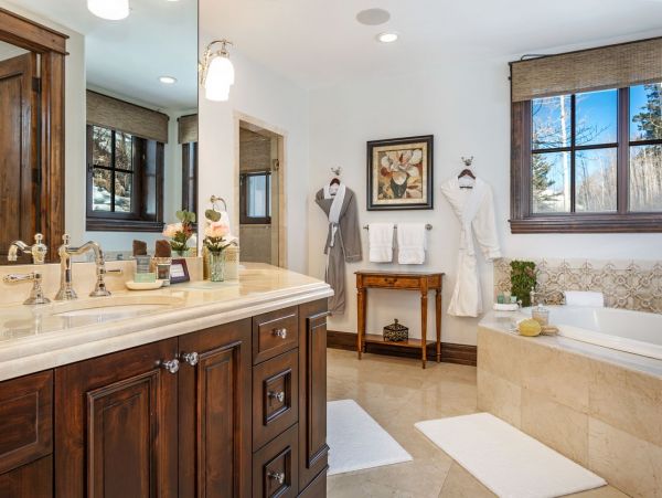 Ski In Ski Out 7 Bedroom Beaver Creek Vacation Home