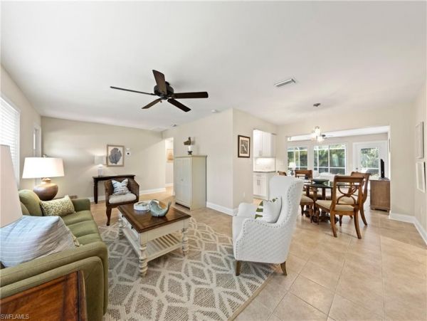 Beautiful 3 Bedroom Home with Private Pool Walk to Beach