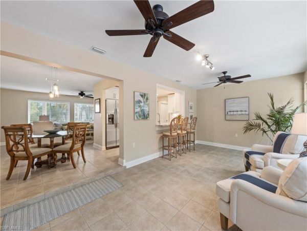 Beautiful 3 Bedroom Home with Private Pool Walk to Beach