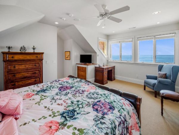The Ultimate Luxury in La Jolla