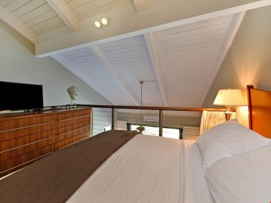 Lahaina Luxury Vacation Condo Rental Three Bedrooms