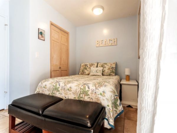 Sunset Cliffs Luxury Vacation Home Five Bedroom Plus Den