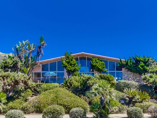 Sunset Cliffs Luxury Vacation Home Five Bedroom Plus Den