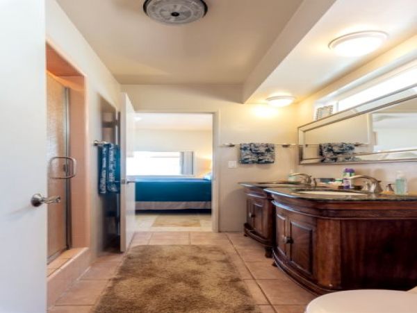 Sunset Cliffs Luxury Vacation Home Five Bedroom Plus Den