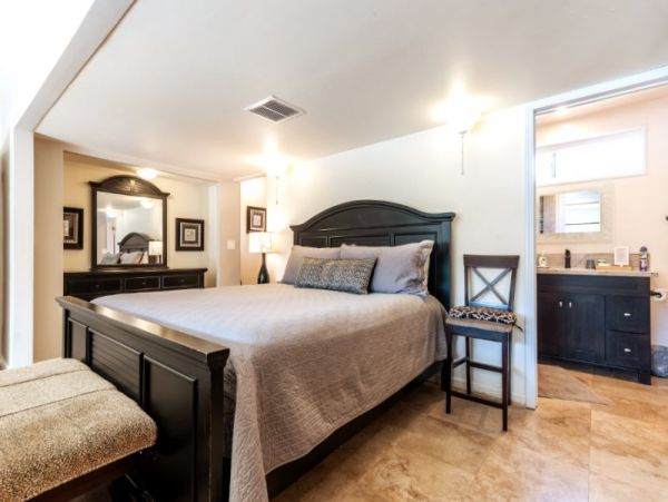 Sunset Cliffs Luxury Vacation Home Five Bedroom Plus Den