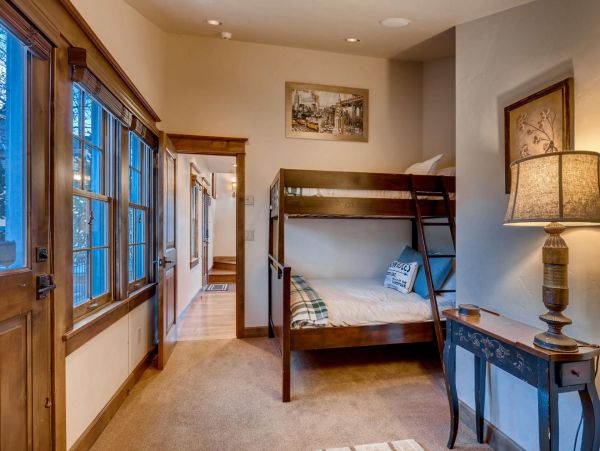 Luxury Breckenridge Vacation Home Sleeps 15 Guests