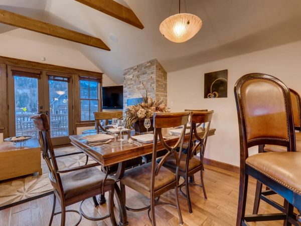 Luxury Breckenridge Vacation Home Sleeps 15 Guests