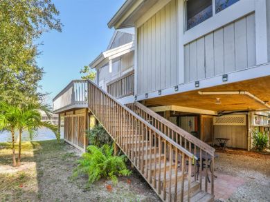 Sanibel Vacation Home Sleeps 10 Guests Short Walk to Beach