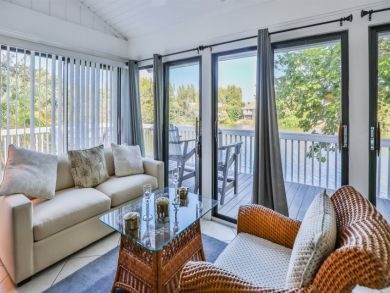 Sanibel Vacation Home Sleeps 10 Guests Short Walk to Beach