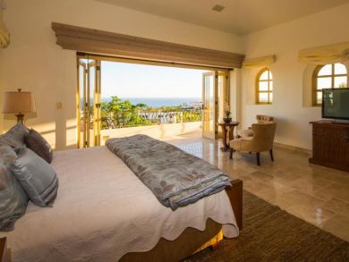 Luxury Cabo San Lucas Vacation Pool Villa Sleeps 28 Guests