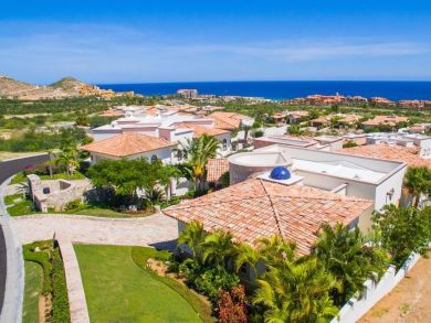 Luxury Cabo San Lucas Vacation Pool Villa Sleeps 28 Guests