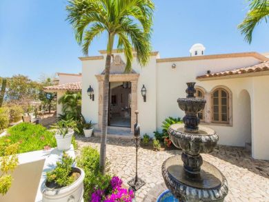 Luxury Cabo San Lucas Vacation Pool Villa Sleeps 28 Guests