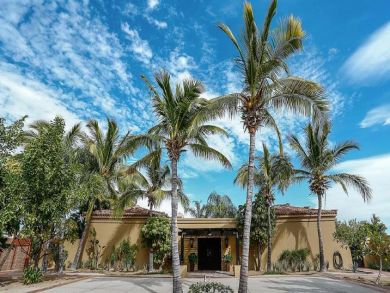 Los Cabos Luxury Vacation Villa 6 Bedrooms with Pool & Spa