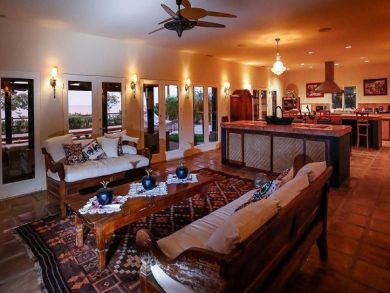Los Cabos Luxury Vacation Villa 6 Bedrooms with Pool & Spa